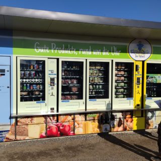 24h-Lebensmittelautomat von „Der Hofveitl“ ab sofort in Gössendorf