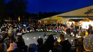 Laternenfest des Kindergarten Gössendorf – Brauchtumspflege der stimmungsvollen Art