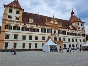 Schloss Eggenberg Open House Besuch & Stadtrundfahrt Graz – Zeitplan und Angebot an Führungen und Kinderprogramm