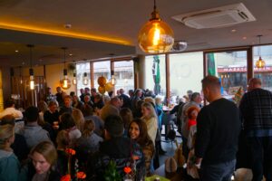 Süßer Ansturm: „Die Pacherei“ zieht zur Eröffnung in Hausmannstätten Scharen an