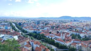 Bevölkerungsveränderungen 2025: Graz wächst durch Zuwanderung, GU durch Abwanderung aus Graz, die Obersteiermark schrumpft durch Überalterung